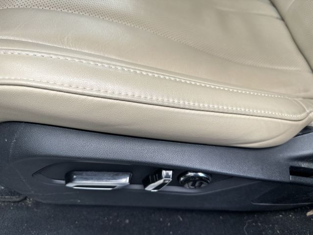 2023 Acura MDX Technology White at Honda North