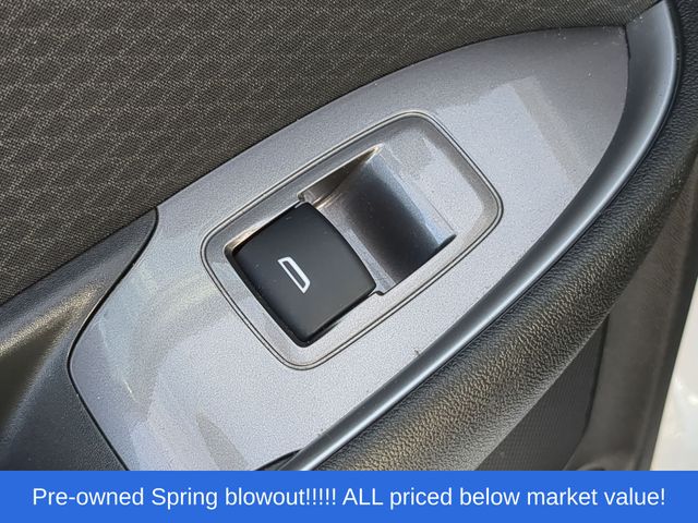 Used 2025 Summit White Chevrolet LT image 36