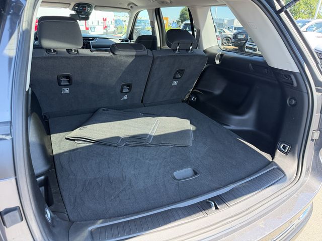 used 2023 Jeep Grand Cherokee car, priced at $25,160