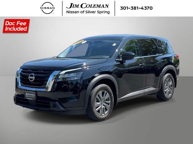 2024 Nissan Pathfinder S
