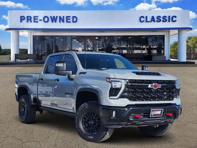Slate Gray Metallic 2025 Chevrolet Silverado 2500HD ZR2 Crew Cab 4WD Pickup Truck Four-Wheel Drive Automatic