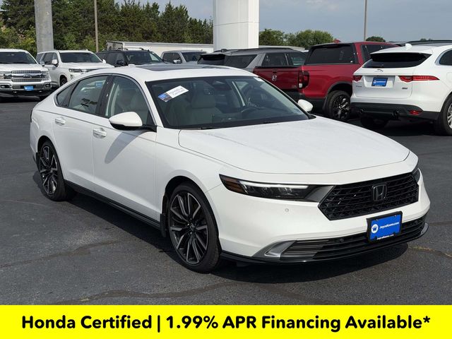 Platinum White Pearl 2025 Honda Accord Hybrid Sedan Front-Wheel Drive Continuously Variable Transmission
