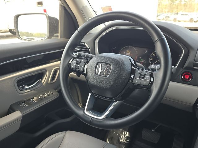 2024 Honda Pilot Touring:C02566