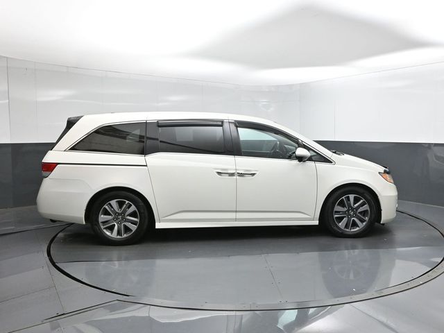 Used 2016 Honda Odyssey Van