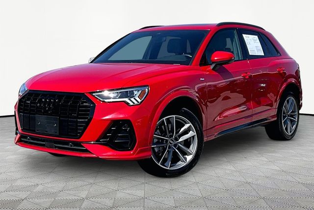 Orange (Tango Red Metallic) 2022 Audi Q3 SUV / Crossover All-Wheel Drive 8-Speed Automatic