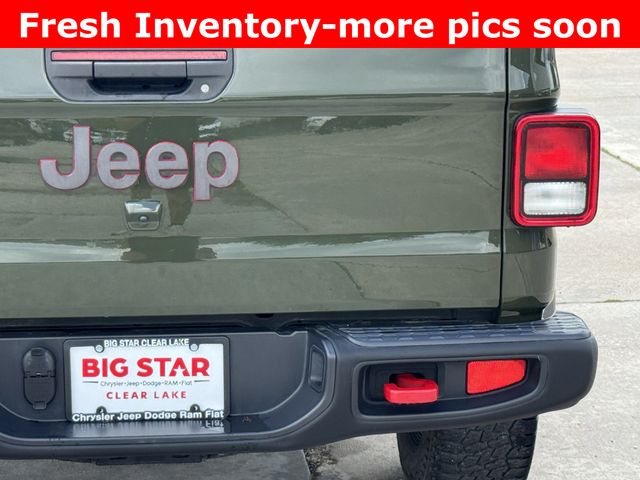 2022 Jeep Gladiator Rubicon Green at DeMontrond Gulf Freeway