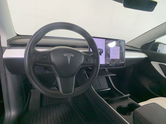 2020 Tesla Model Y Long Range 39