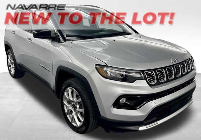 Silver 2025 Jeep Compass SUV / Crossover Four-Wheel Drive 8-Speed Automatic