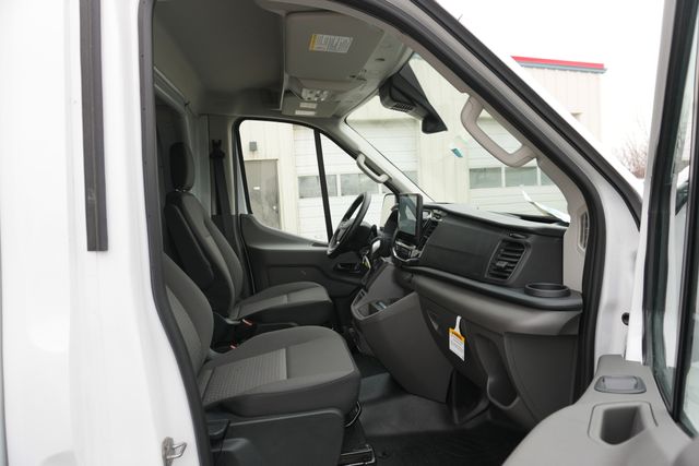 New 2024 White Ford Base image 19