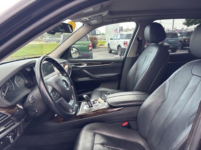 Used 2015 Black BMW xDrive35i image 13