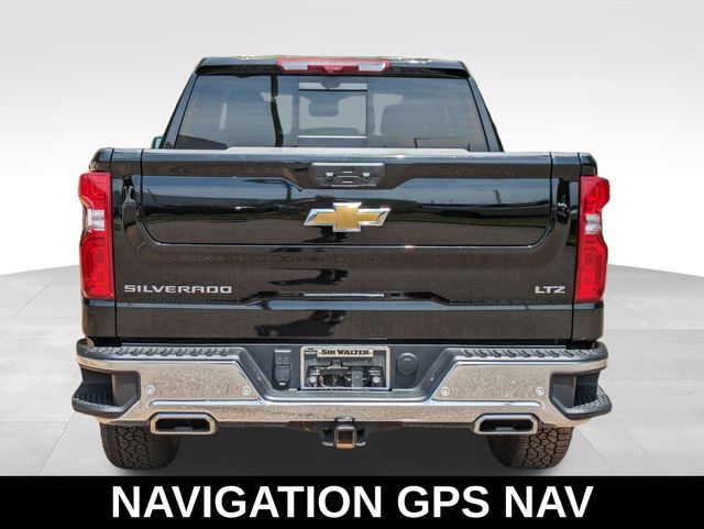 2024 Chevrolet Silverado 1500 LTZ photo