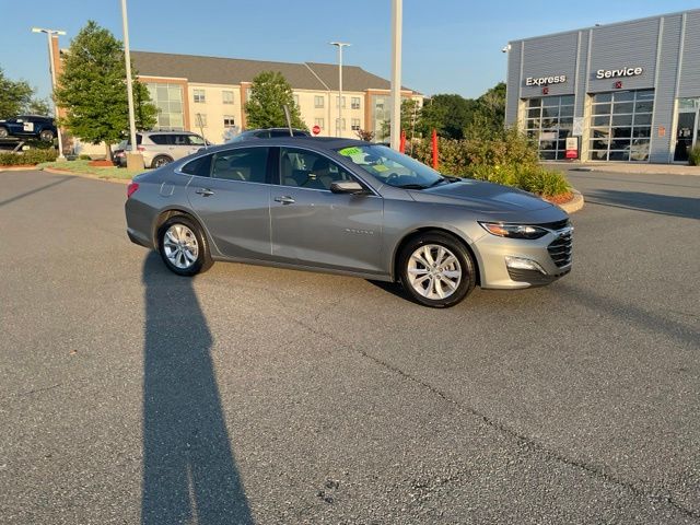 Sterling Gray Metallic 2024 Chevrolet Malibu Sedan Front-Wheel Drive Continuously Variable Transmission