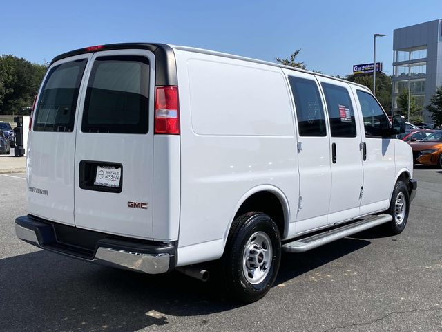 2022 GMC Savana 2500 Work Van 3