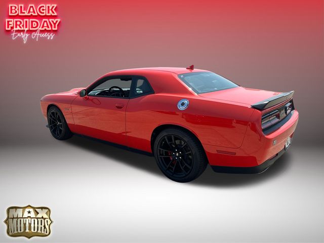 2023 Dodge Challenger R/T 7