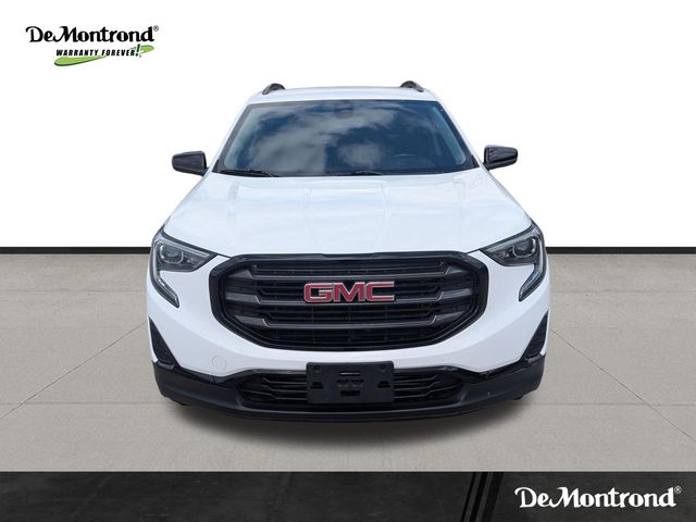 Used 2021 White GMC SLE image 2
