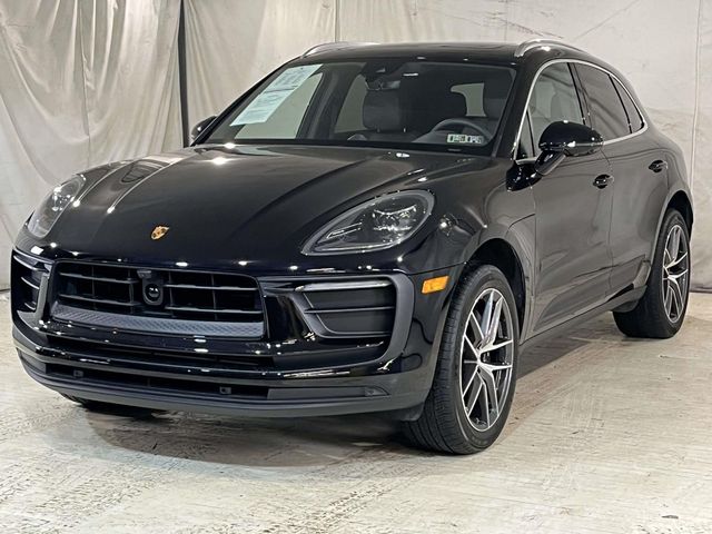 2025 Porsche Macan