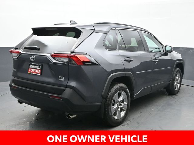 2024 Toyota RAV4 XLE 7