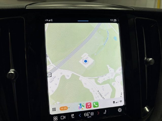 2024 Volvo XC60 Plus - Photo 6
