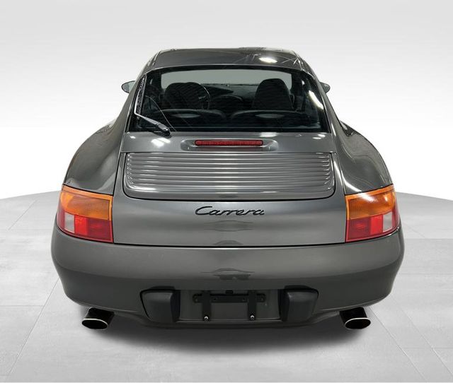 1999 Porsche 911 Carrera 4 photo