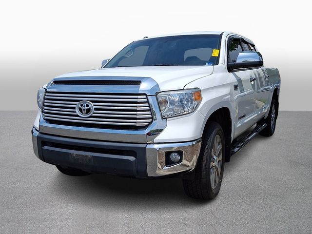 Super White 2015 Toyota Tundra Pickup Truck Four-Wheel Drive 6-Speed Automatic Overdrive