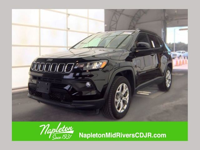 Diamond Black Crystal Pearlcoat 2025 Jeep Compass SUV / Crossover Four-Wheel Drive 8-Speed Automatic
