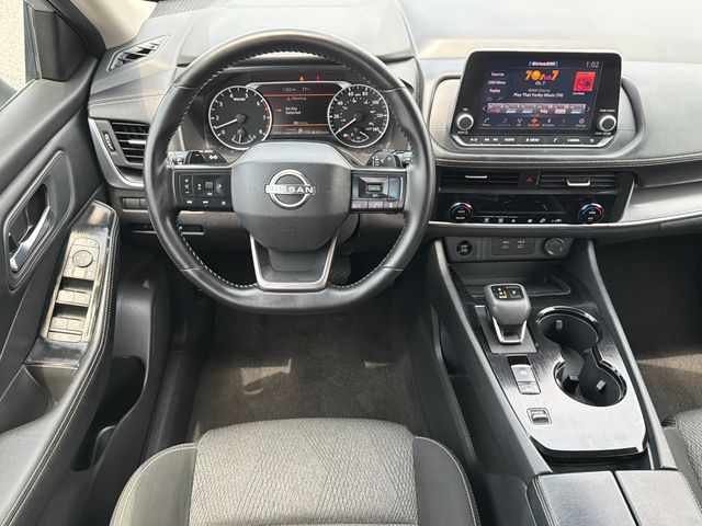 Used 2025 Nissan Rogue SUV