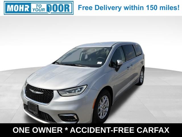 Silver Mist Clearcoat 2023 Chrysler Pacifica Minivan Front-Wheel Drive 9-Speed Automatic