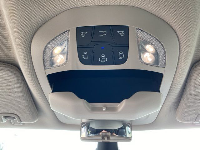 2024 Chrysler Pacifica Touring L - Silver Mist Clearcoat exterior view 18