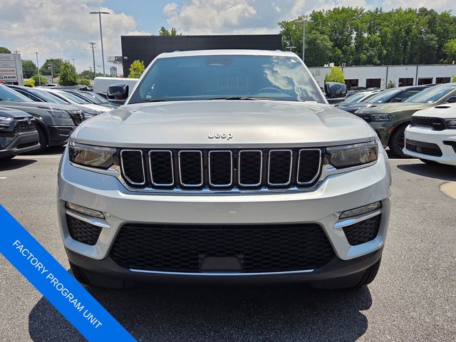 Used 2025 Jeep Grand Cherokee SUV