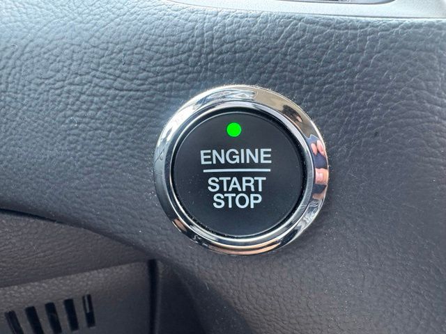 Used 2024 Gray Ford SEL image 29