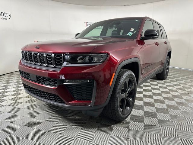 Velvet 2026 Jeep Grand Cherokee SUV / Crossover 4X2 8-Speed Automatic