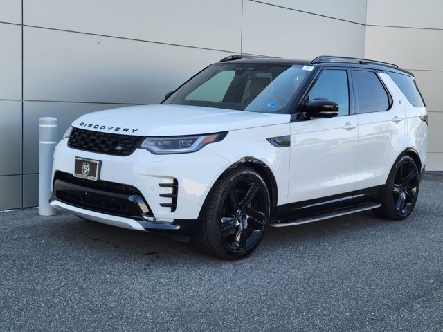 2025 Land Rover Discovery P360 Dynamic SE AWD