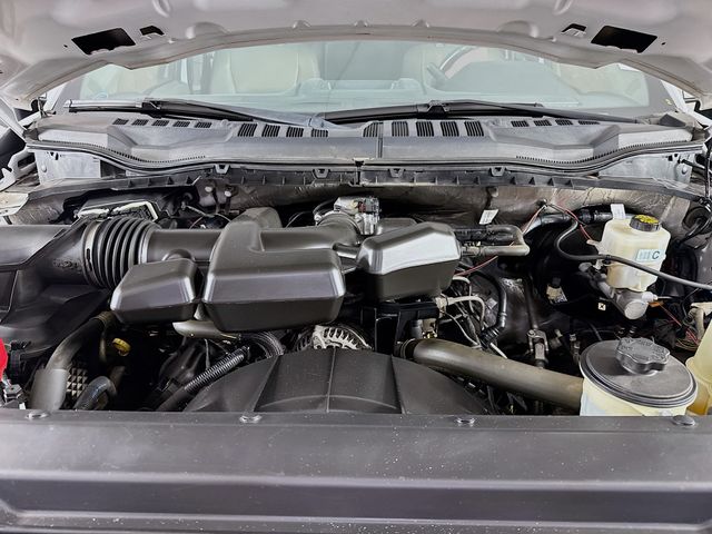 2019 Oxford White Ford Super Duty F-350 SRW XL 4X4 Truck