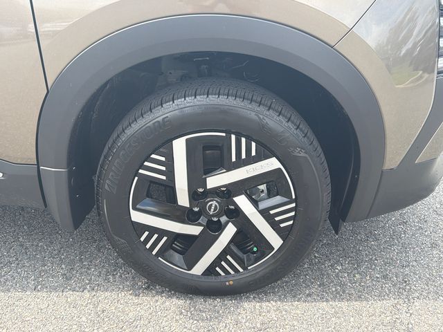 New 2026 Nissan Kicks SUV