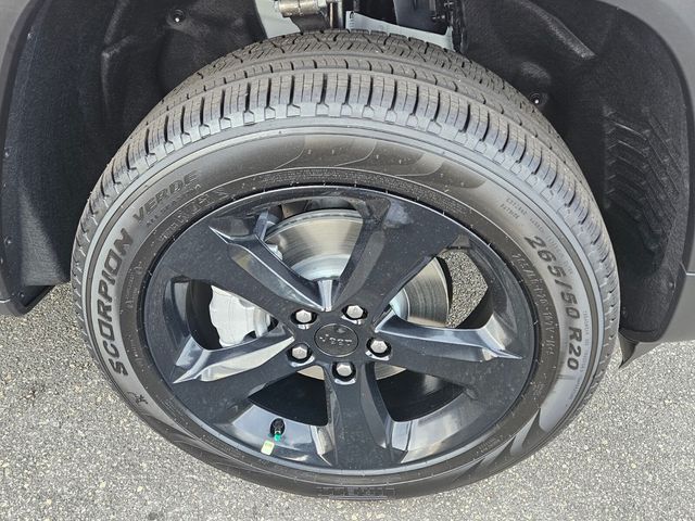 New 2025 White Jeep Limited image 16