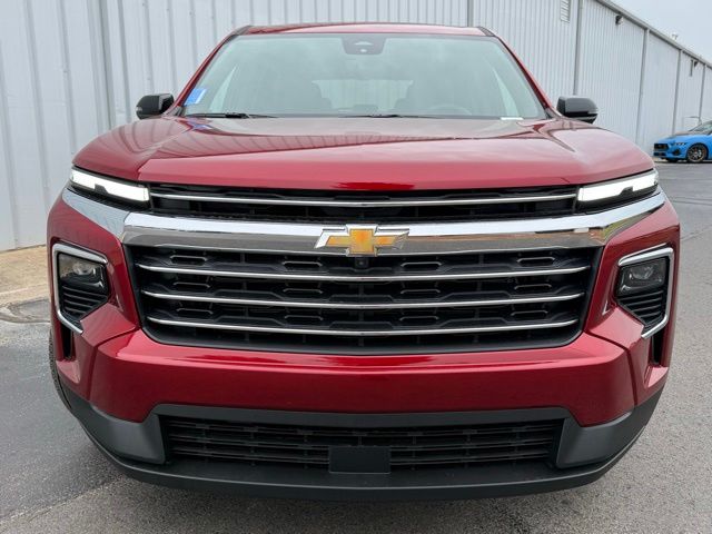 new 2026 Chevrolet Traverse car, priced at $48,015
