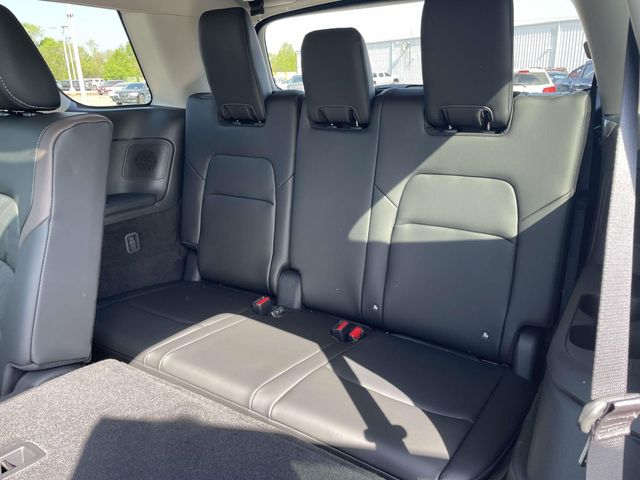 New 2026 Black Nissan Platinum image 13