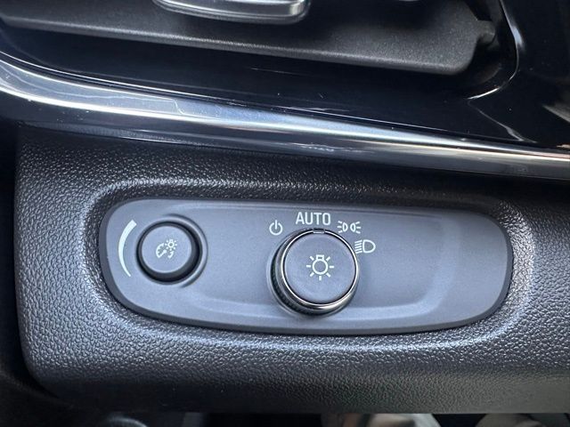 2024 Buick Envista Sport Touring FWD