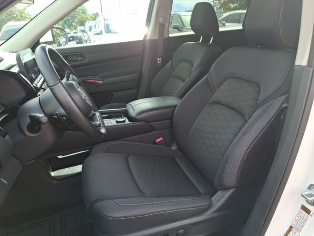 Used 2024 Nissan Pathfinder SUV
