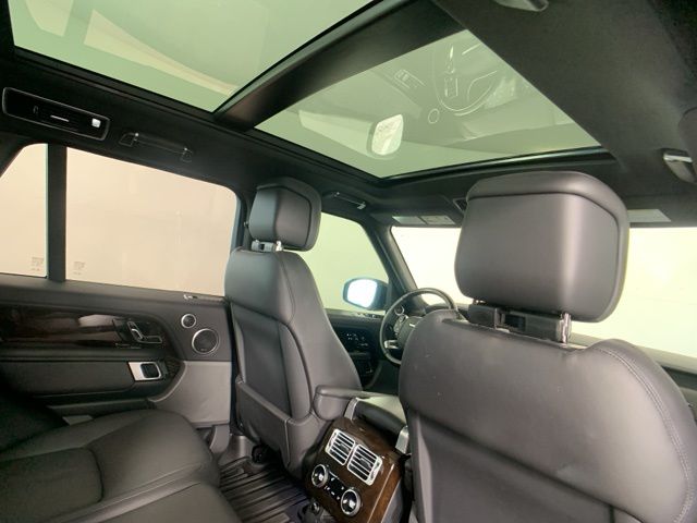 2021 Land Rover Range Rover Westminster 43