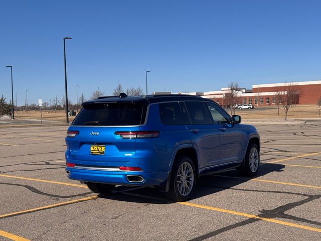 2023 Jeep Grand Cherokee L Summit 4x4