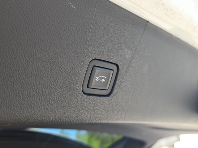 2023 Chevrolet Traverse RS:45779A