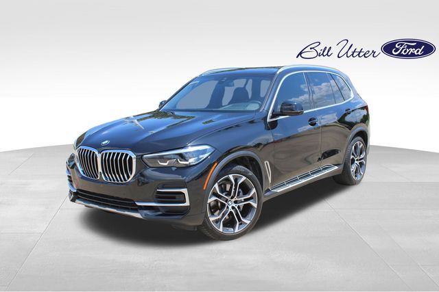 Black Sapphire Metallic 2023 BMW X5 SUV / Crossover Rear-Wheel Drive 8-Speed Automatic