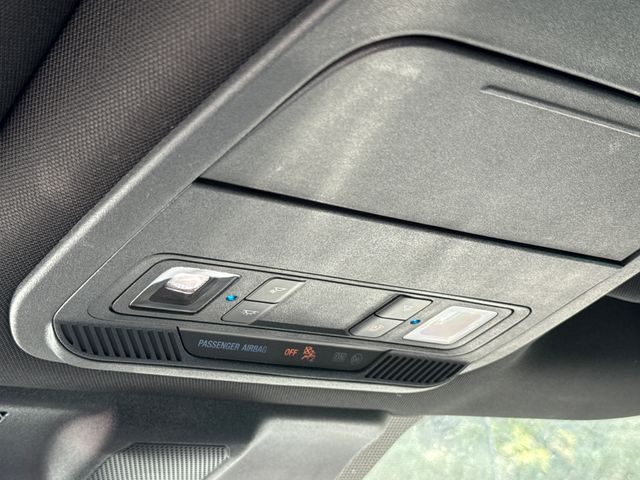Used 2022 White Ford XL image 26