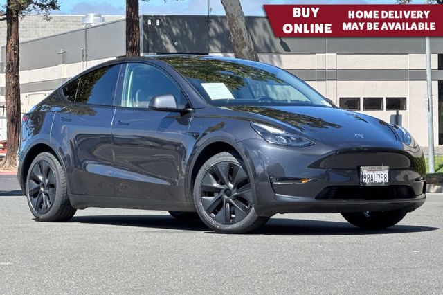 2025 Tesla Model Y Gris (Stealth Gray) SUV/Crossover Tracción en las cuatro ruedas 1 velocidad Automática