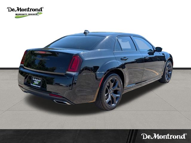 2023 Chrysler 300 Touring Black at AutoSavvy Houston Southwest