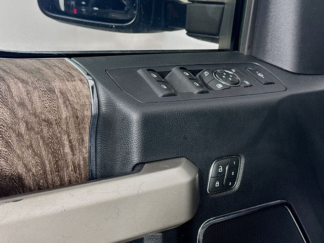 2019 Ingot Silver Ford Super Duty F-250 SRW Lariat 4X4 Truck
