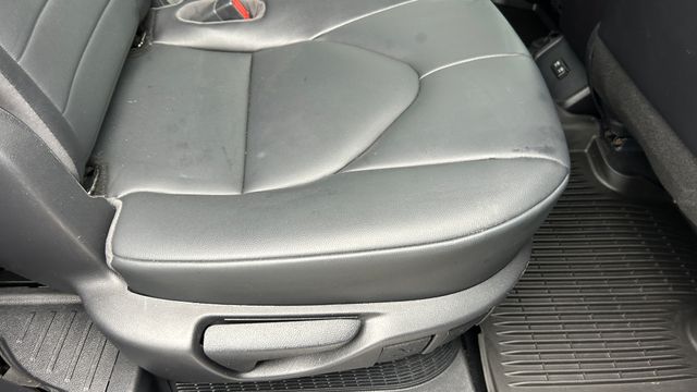 Used 2021 Toyota Highlander Hybrid SUV