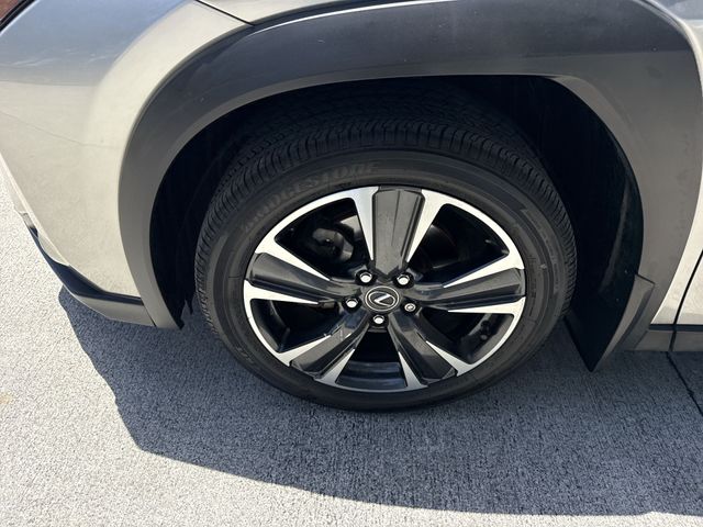 2022 Lexus UX - $24,498
