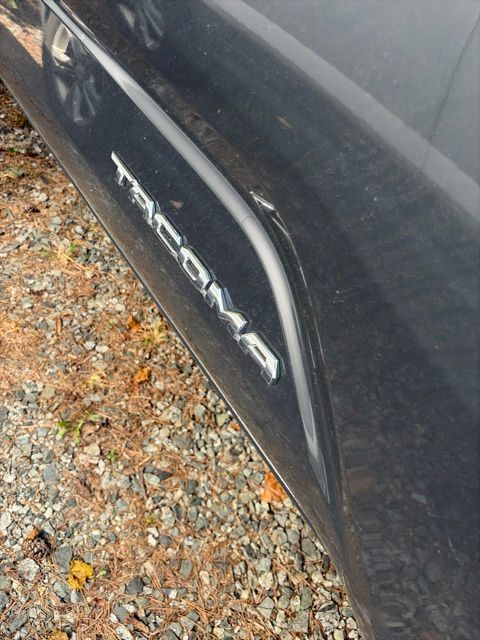 Used 2025 Gray Toyota SR5 image 5